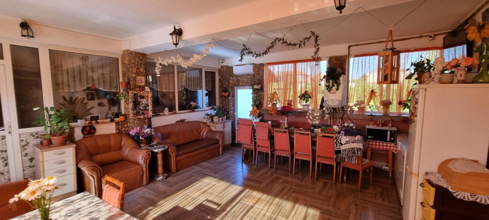 Casa Stefan Otel Douăzeci şi Trei August Dış mekan fotoğraf